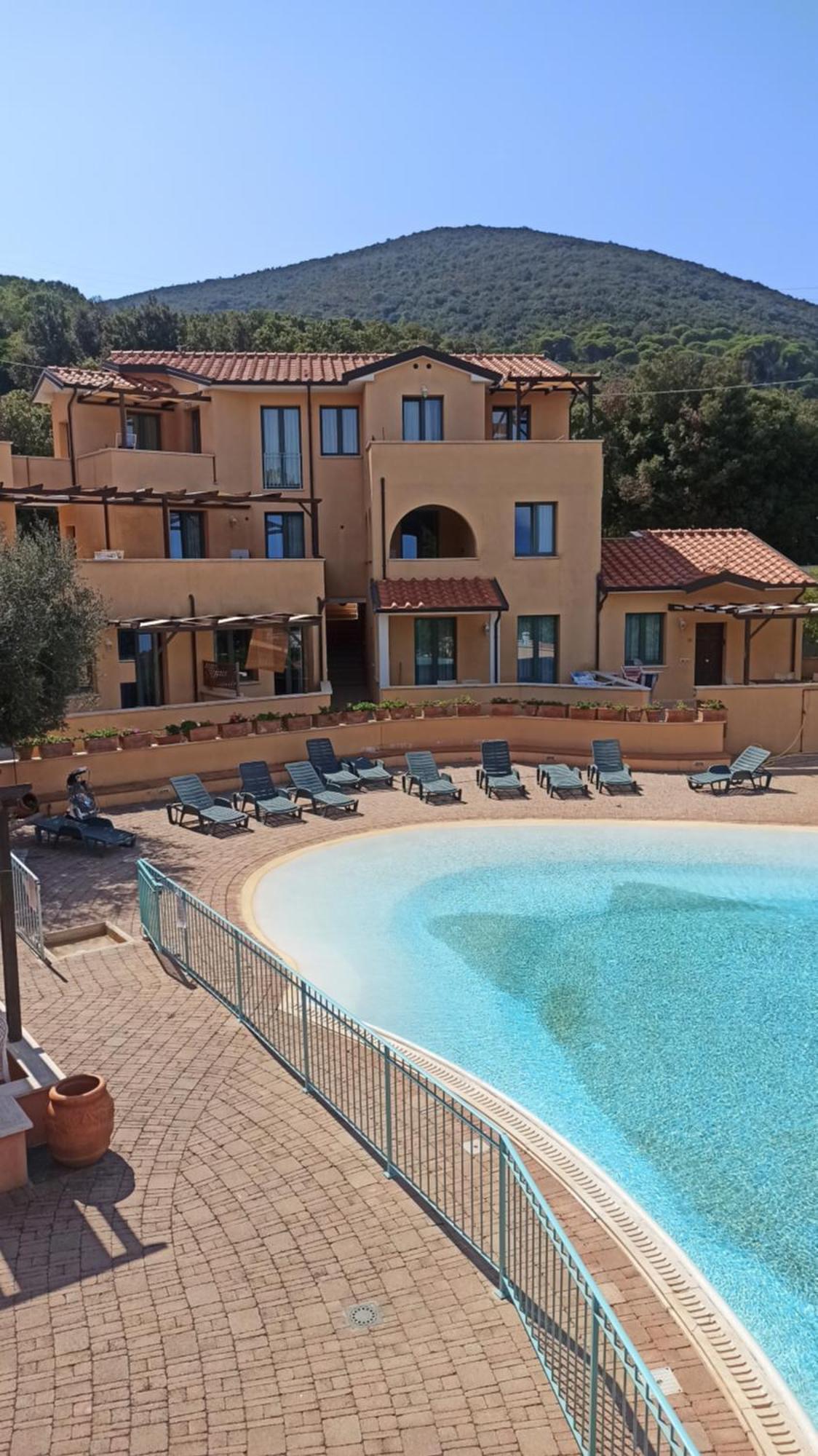 Al 4 Della Pergola Apartment กาโว ภายนอก รูปภาพ